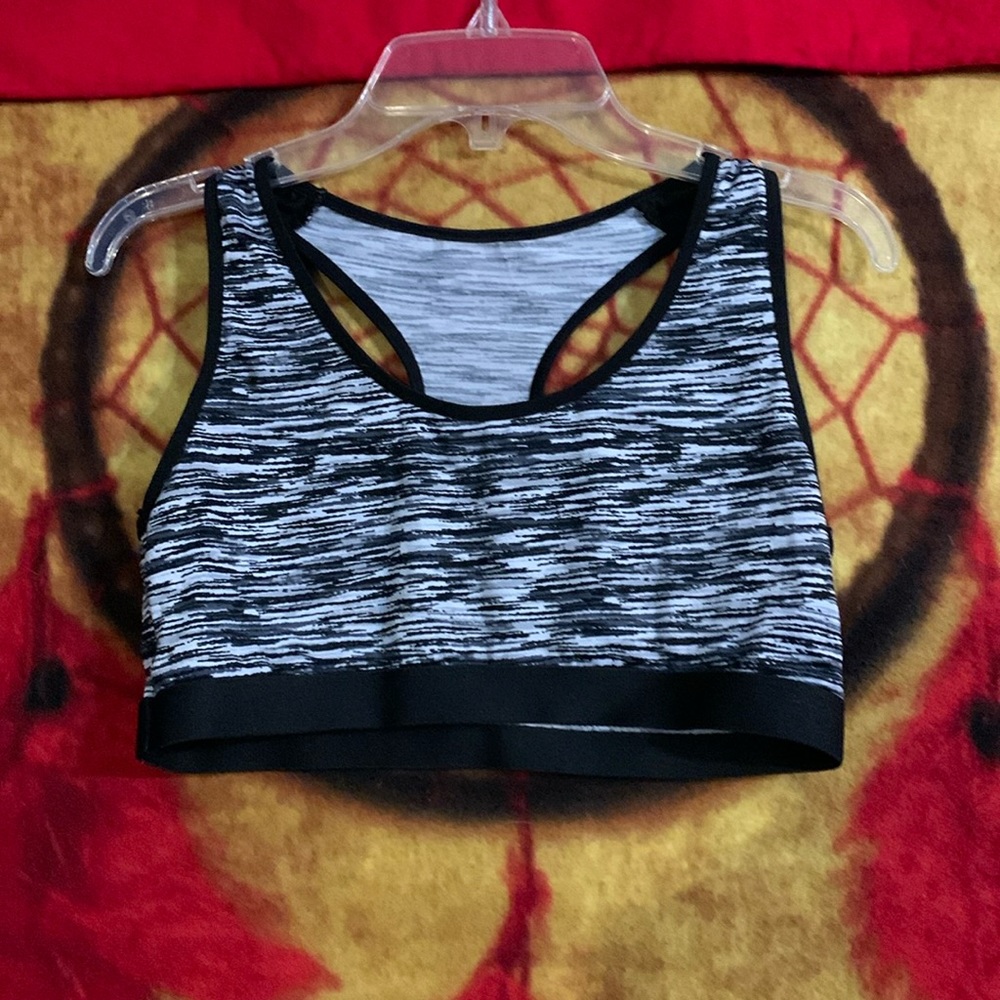 ZONE PRO-women’s black/white/gray stretch sports bra